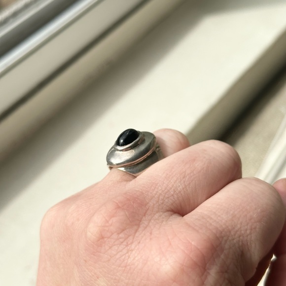 Sterling Silver Ring - Picture 10 of 12